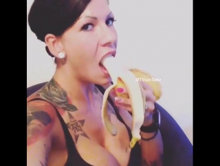 experienced woman showed deepthroat. sex blowjob homemade on webcam amateur sex with banana oal blowjob throat porn