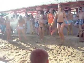 topless girls jumping rope